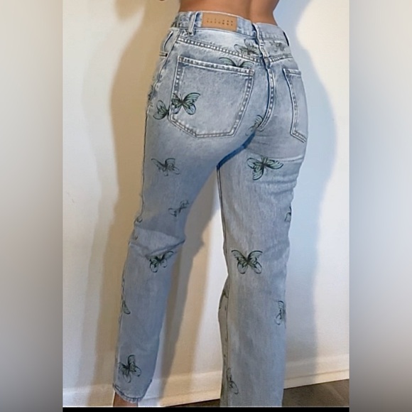 Butterfly Print Light Blue Jeans - Picture 1 of 5